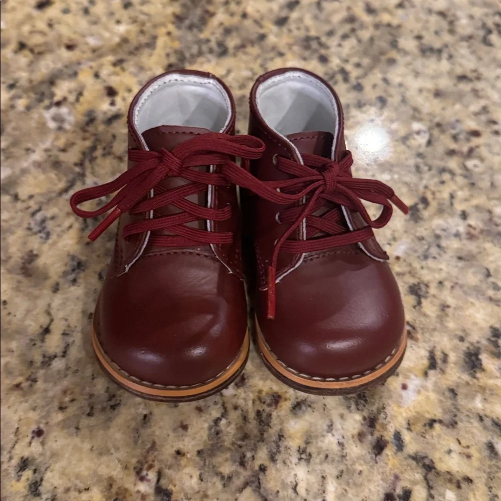 Josmo Maroon/Brown Leather Walker Footwear Size 2 - Picture 2 of 10